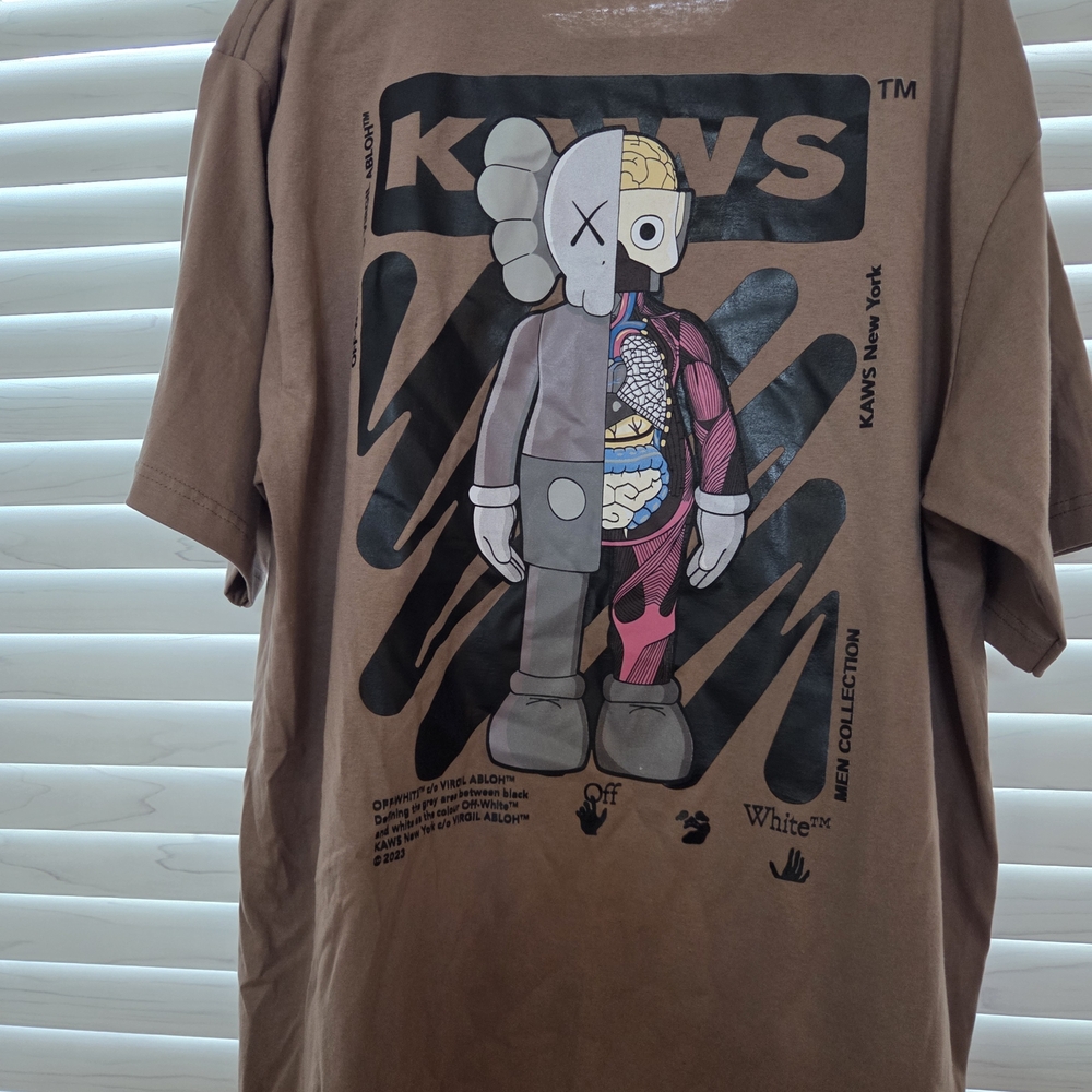 Off-White Brown Graphic Short Sleeve Tee